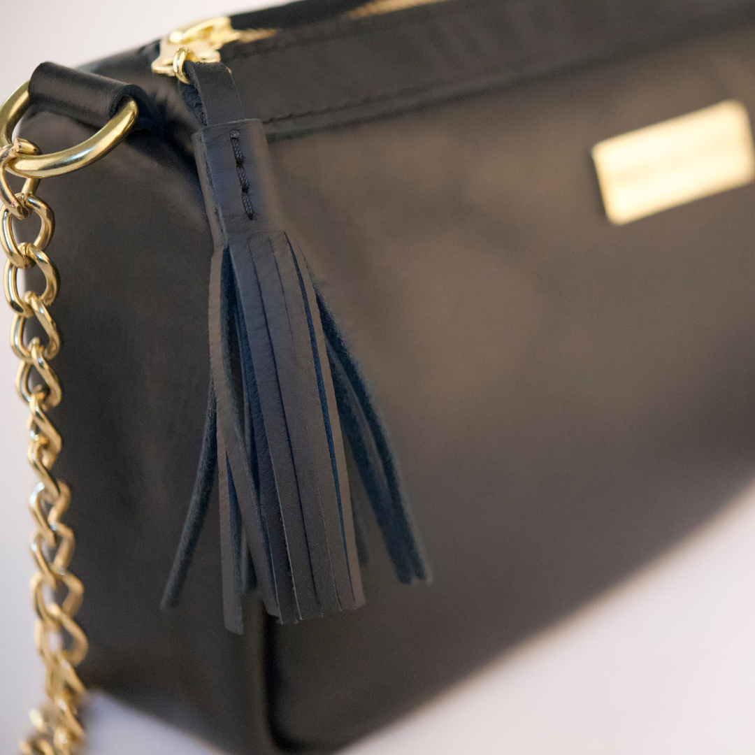 The Chain Block Shoulder Bag - Black