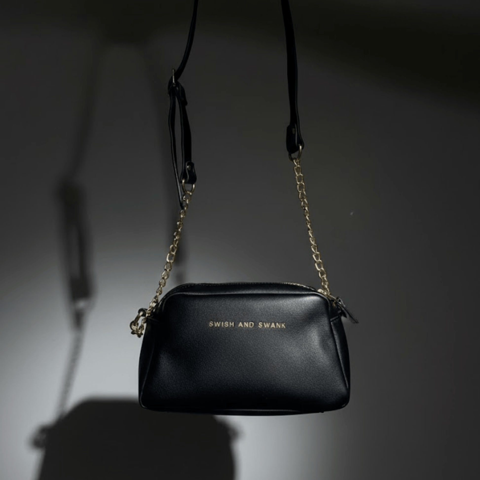 The Chain Bag 2.0 - SWISH AND SWANK
