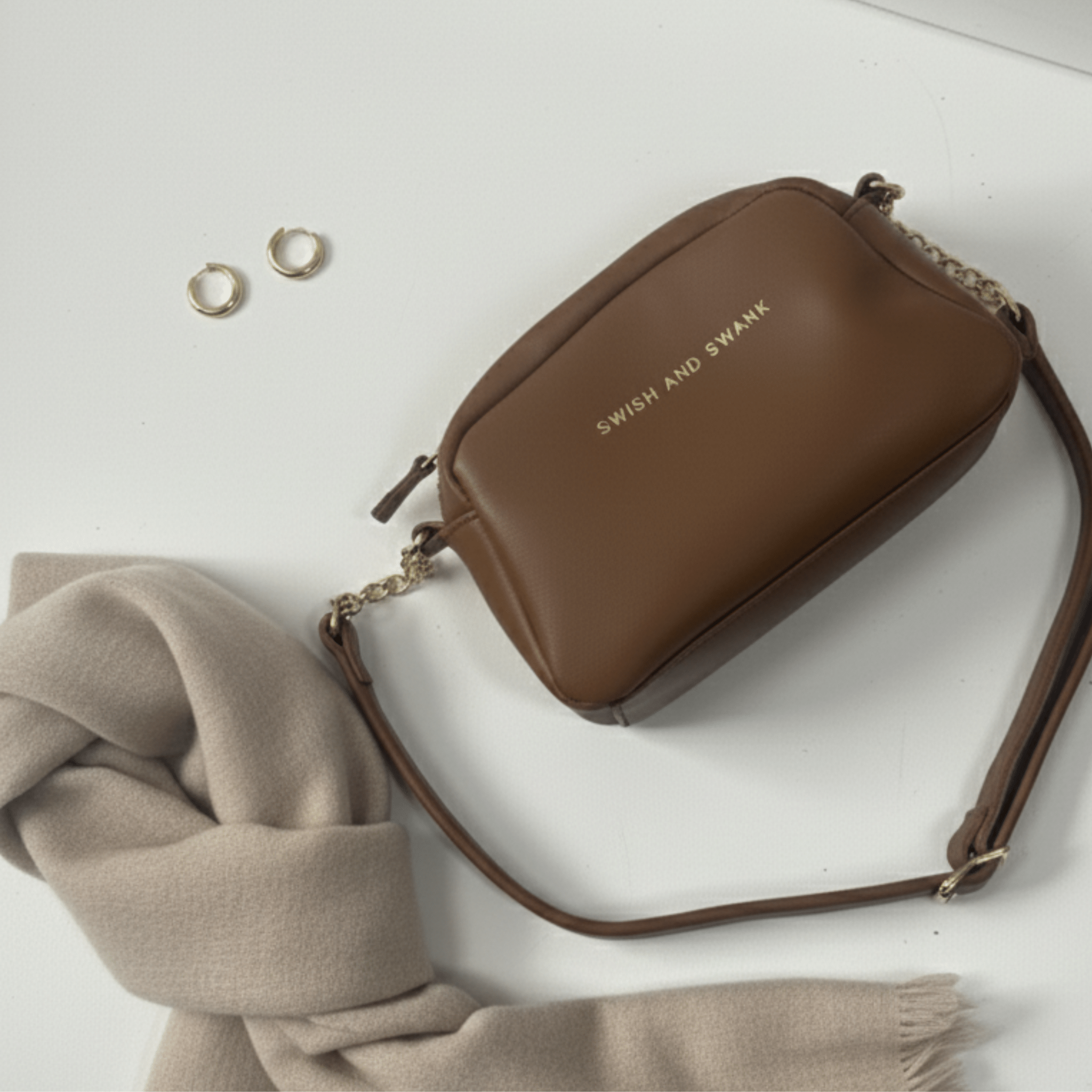 The Chain Bag 2.0 - SWISH AND SWANK