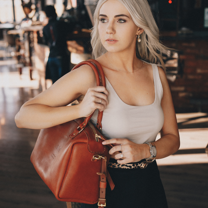 Classic Leather Priscilla Handbag - Hazelnut