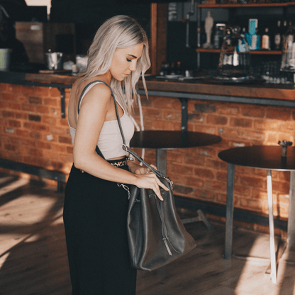 Batseba Bucket Leather Bag - SWISH AND SWANK