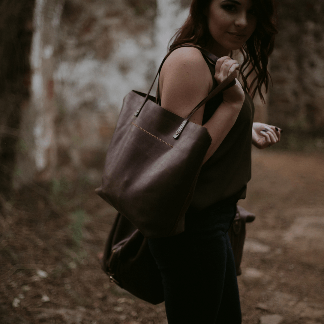 Classic Eve Leather Tote - SWISH AND SWANK