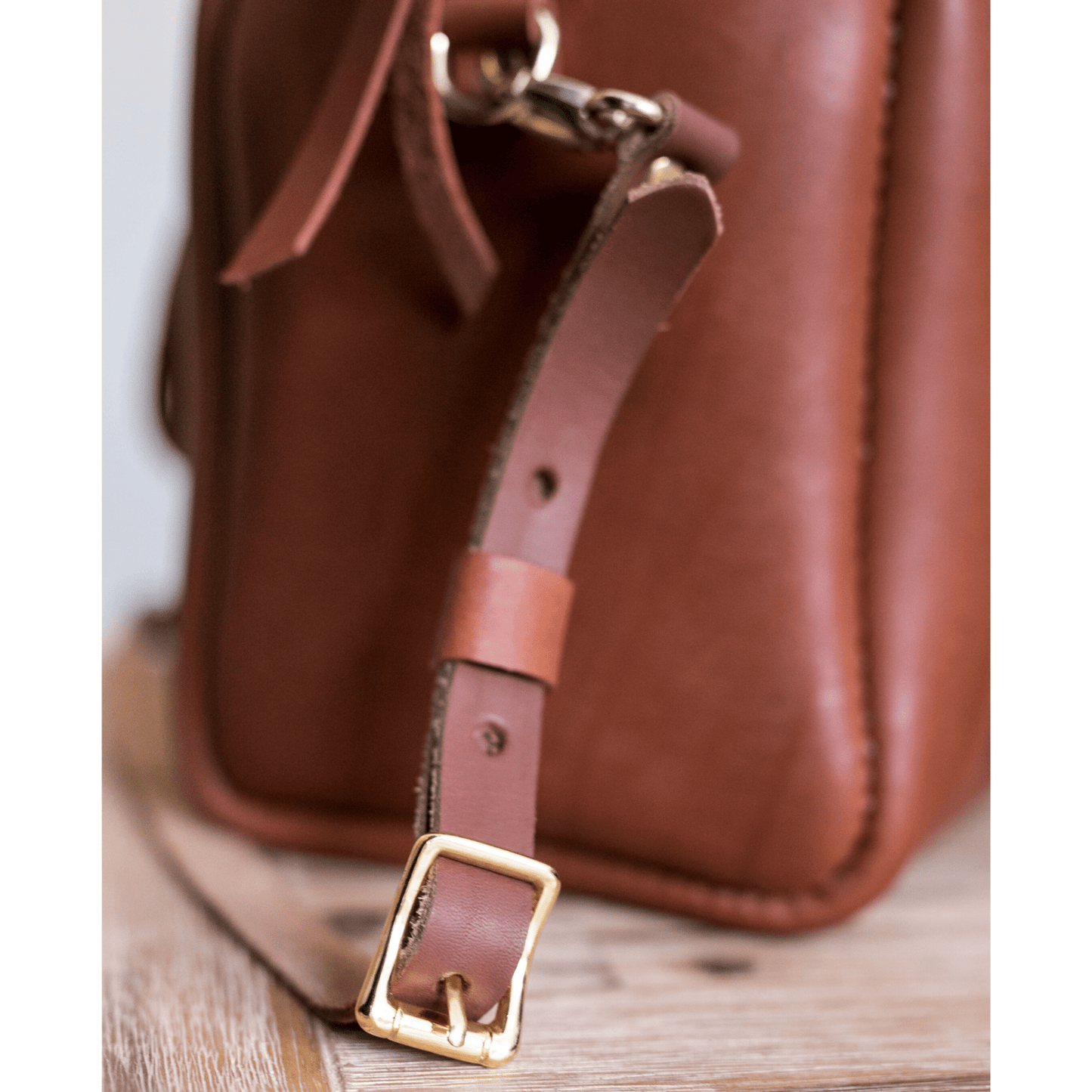 Classic Leather Priscilla Handbag - SWISH AND SWANK