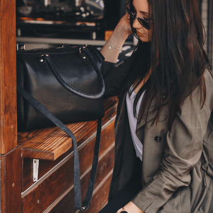 Classic Leather Priscilla Handbag - SWISH AND SWANK