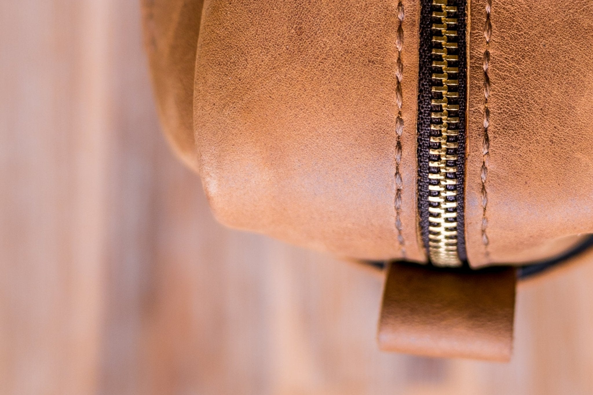 Unisex Genuine Leather Toiletry Bag - SWISH AND SWANK